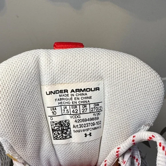 Under Armour Women’s Volleyball Shoes - Picture 5 of 5